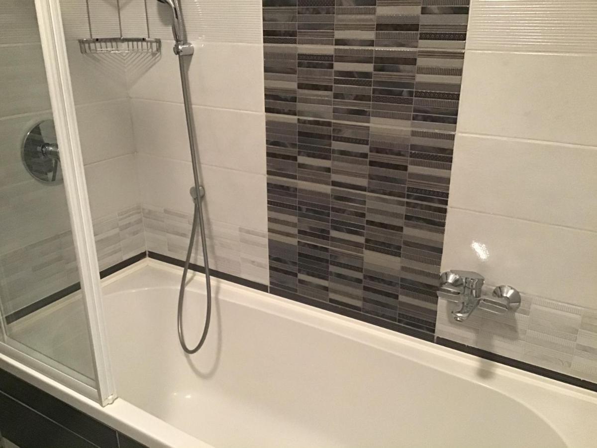 Family Wellness Apartman Hajdúszoboszló Kültér fotó