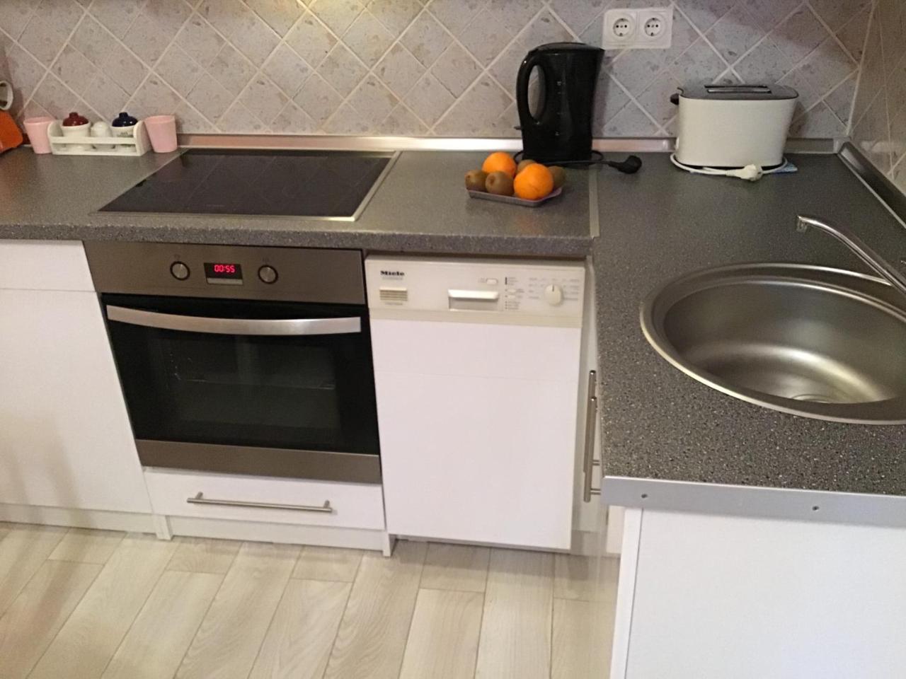 Family Wellness Apartman Hajdúszoboszló Kültér fotó